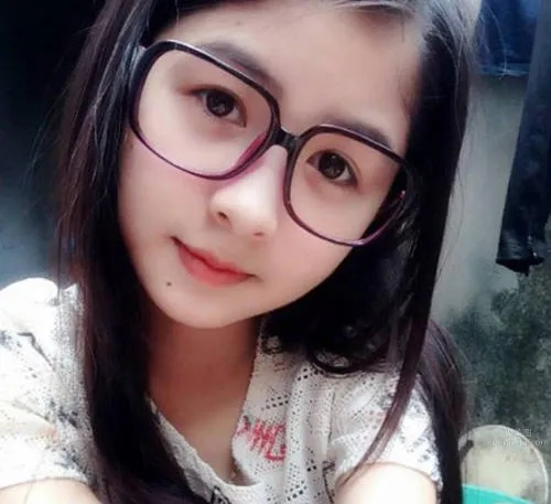 Ngo Thu(Ngố Thư)- 百万赞的越南妹_0