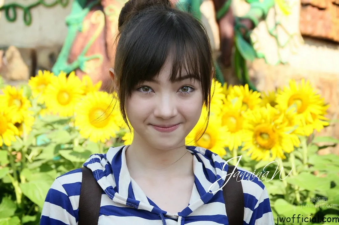 JanninaW(Jannine Parawie Weigel) 9