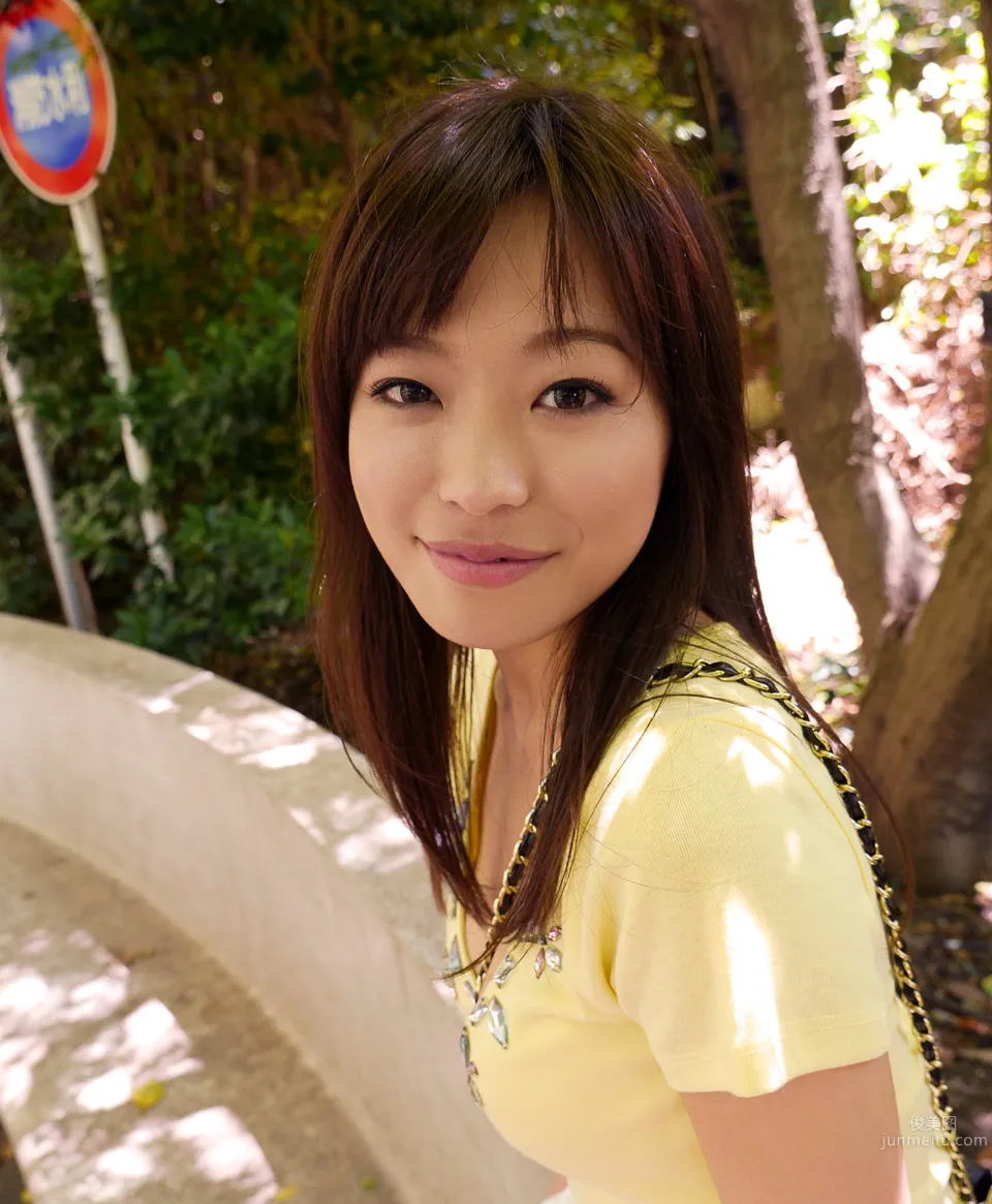 Lingsen Xina (Miho Amano), Eye-Candy Home Photo Pictures photo 9