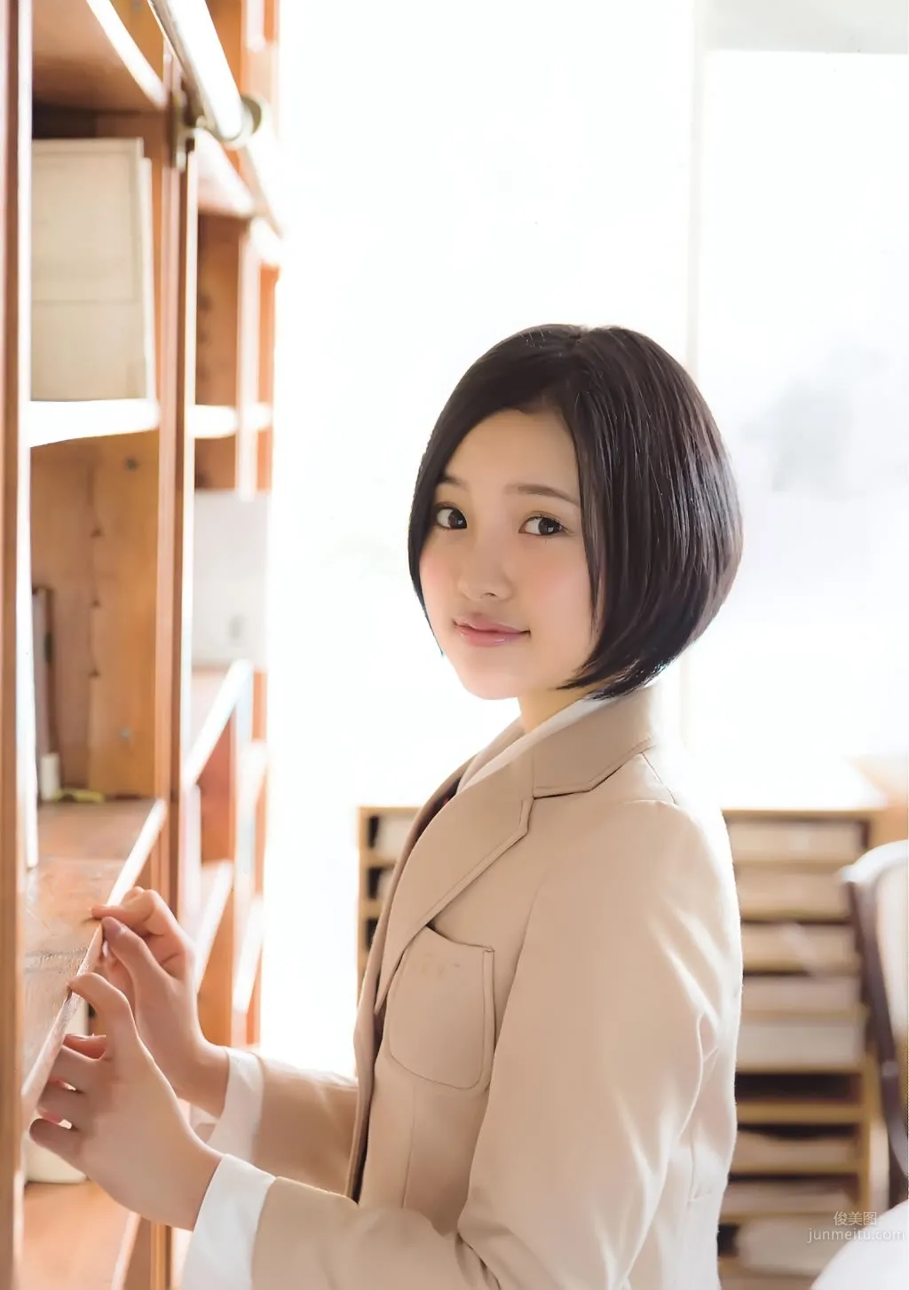 生田絵梨花 兒玉遙- [PB寫真集] Graduation-高校卒業-2015 25