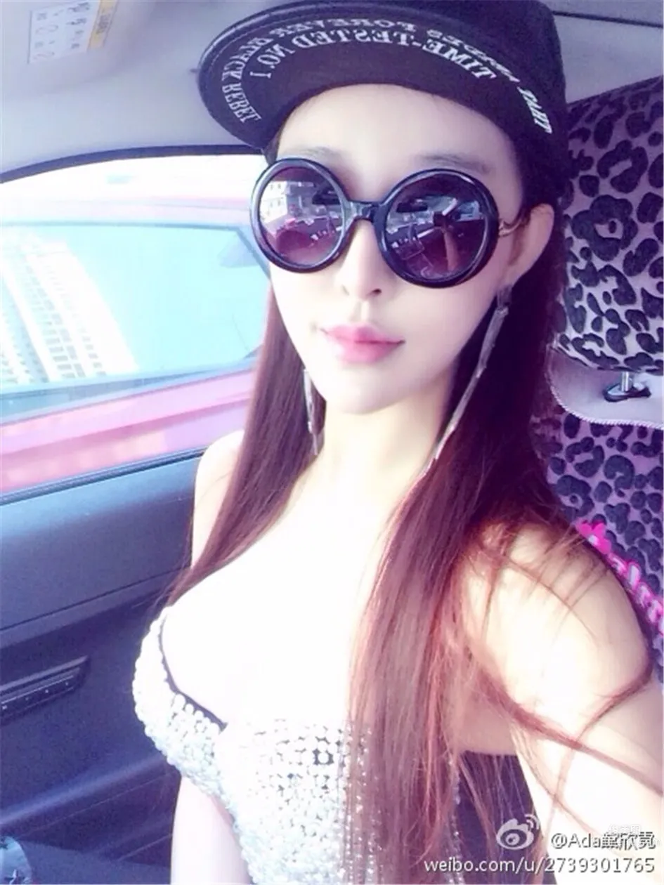 Dai Xinni - Sexy Beauty Hot Figure Explosive Photos photo 48