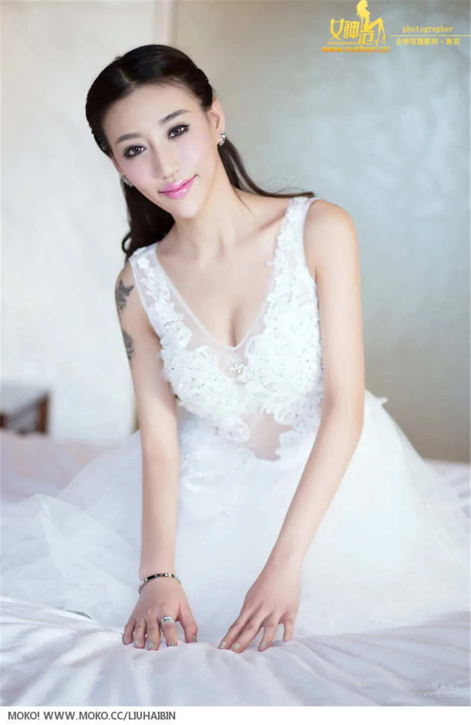 Wang Lingyu - Bathroom Beauty, Top-Notch Curves Temptation Photos photo 41