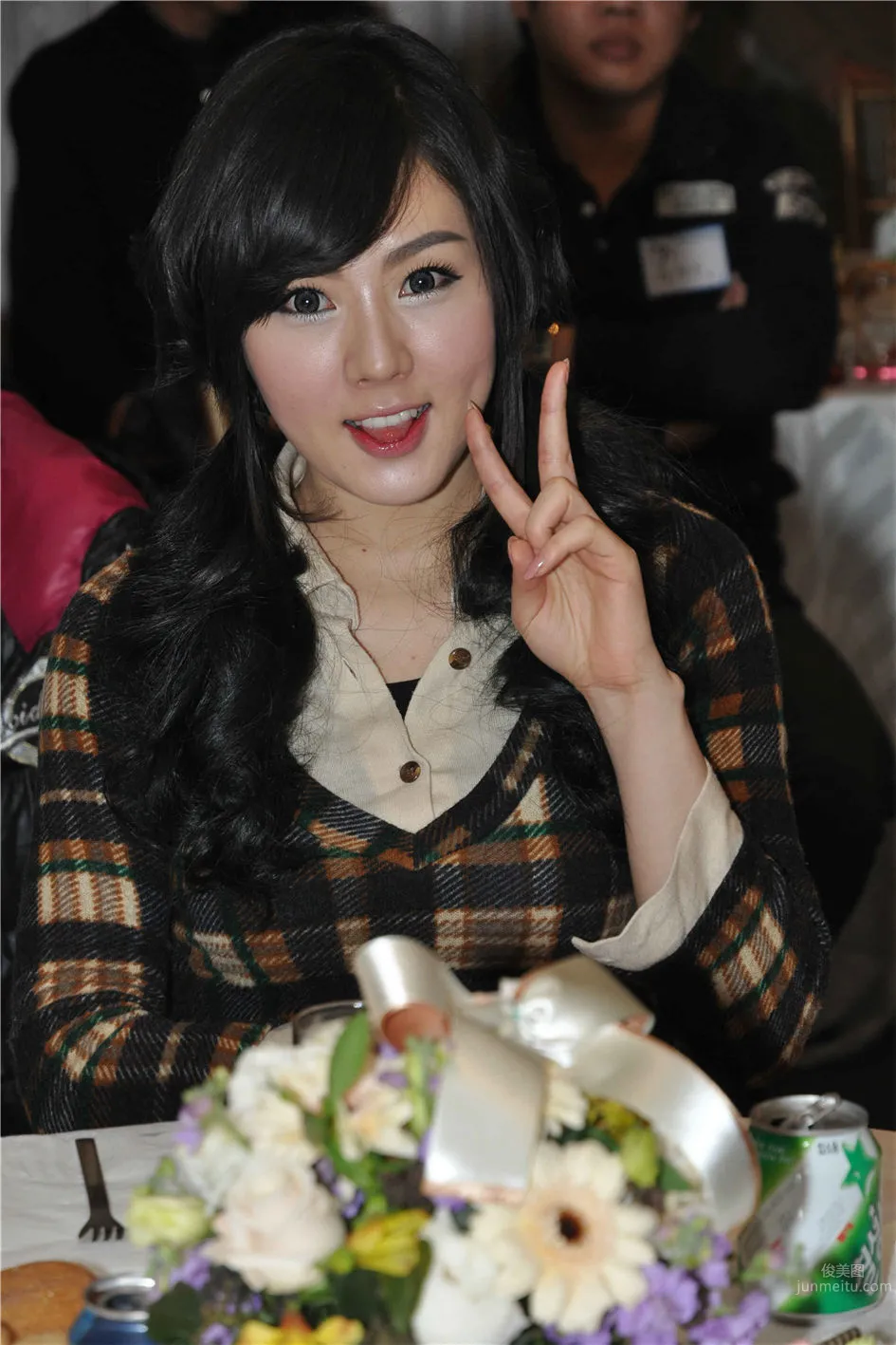 Korea's Top Car Model Hwang Mi Hee Event Banquet Cute Beauty Pictures photo 6