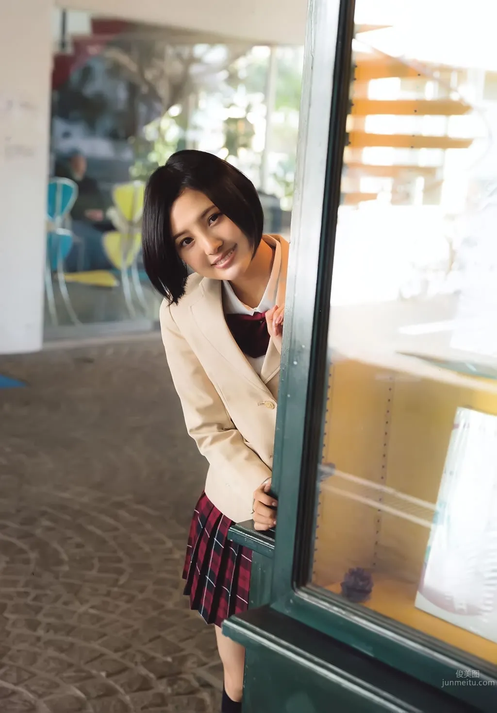 生田絵梨花 兒玉遙- [PB寫真集] Graduation-高校卒業-2015 32