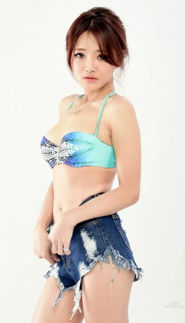 Zhou Xun, Versatile Elf Southern Hemisphere Queen photo 24