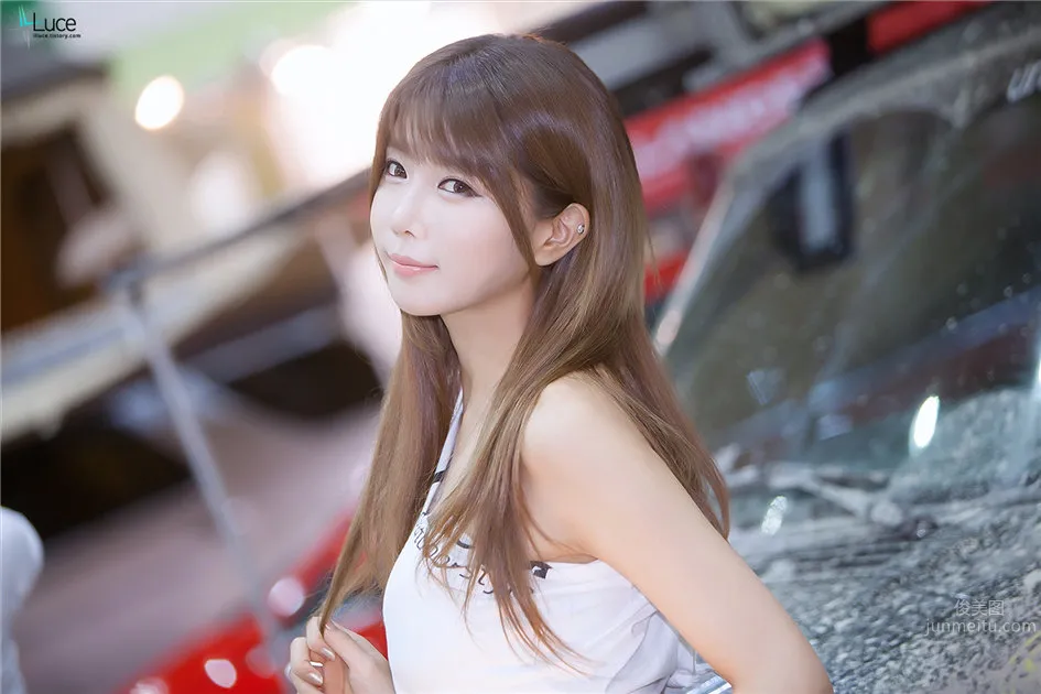 Korean Super Car Model Heo Yun Mi Beautiful Pictures photo 54