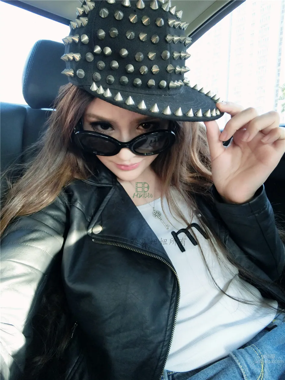 Su Xia Niuniu - Internet Celebrity Weibo Sexy Selfie Photos photo 19