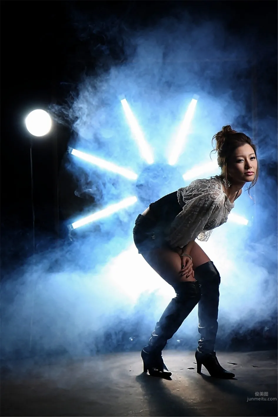 Korean Beauty Car Model Han Ji-eun Photo photo 19