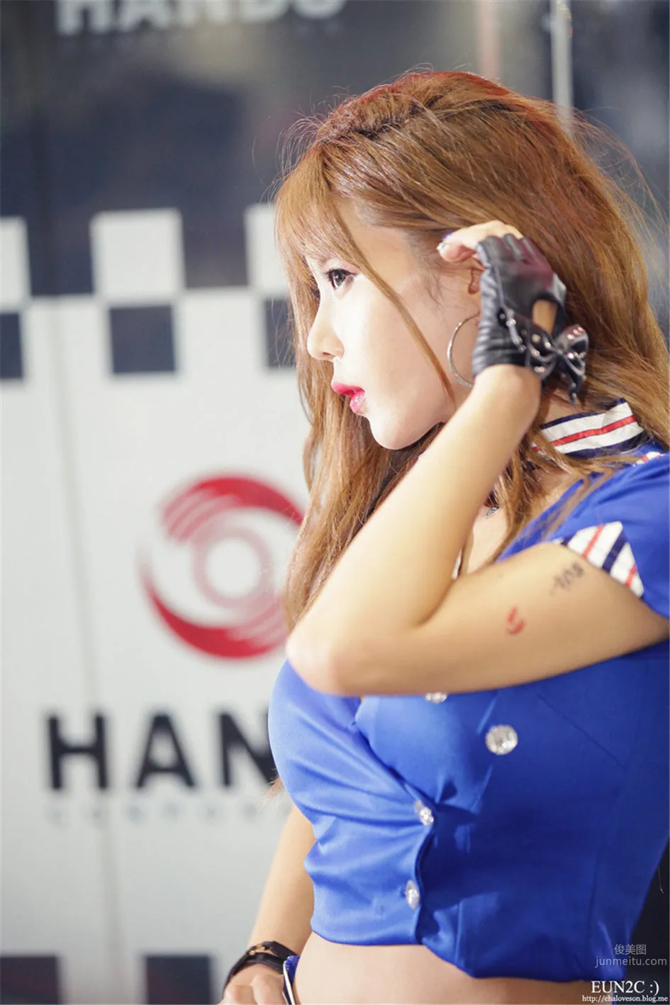 Korean Sexy Car Model Heo Yun Mi Salon Photos photo 54