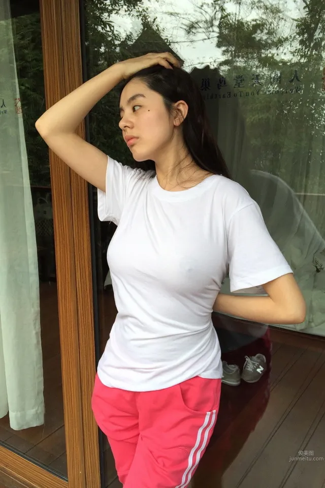 Zhao Weiyi, Figure Like Nami photo 14