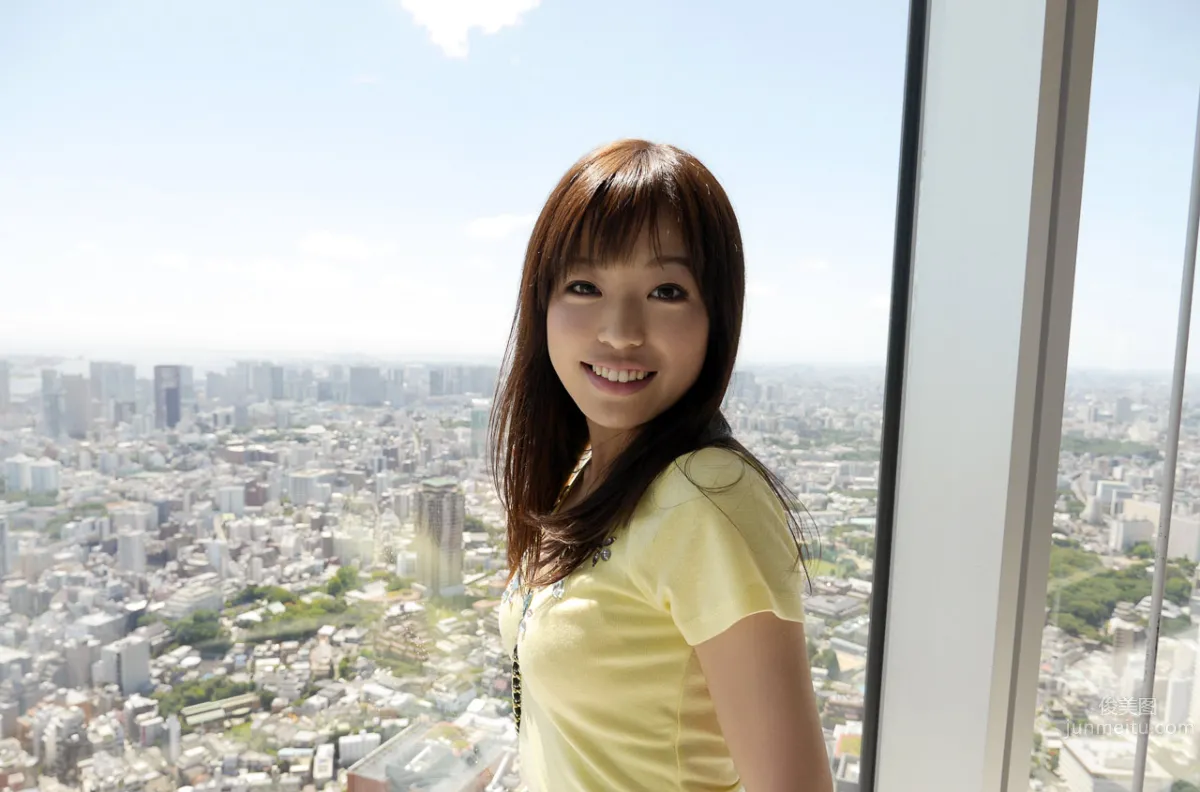 Lingsen Xina (Miho Amano), Eye-Candy Home Photo Pictures photo 3