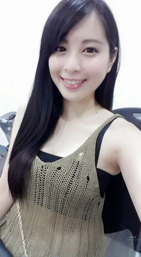 Chen Rongfan - Fair-Skinned Sweet Beauty photo 2