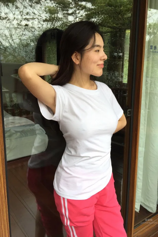 Zhao Weiyi, Figure Like Nami photo 15