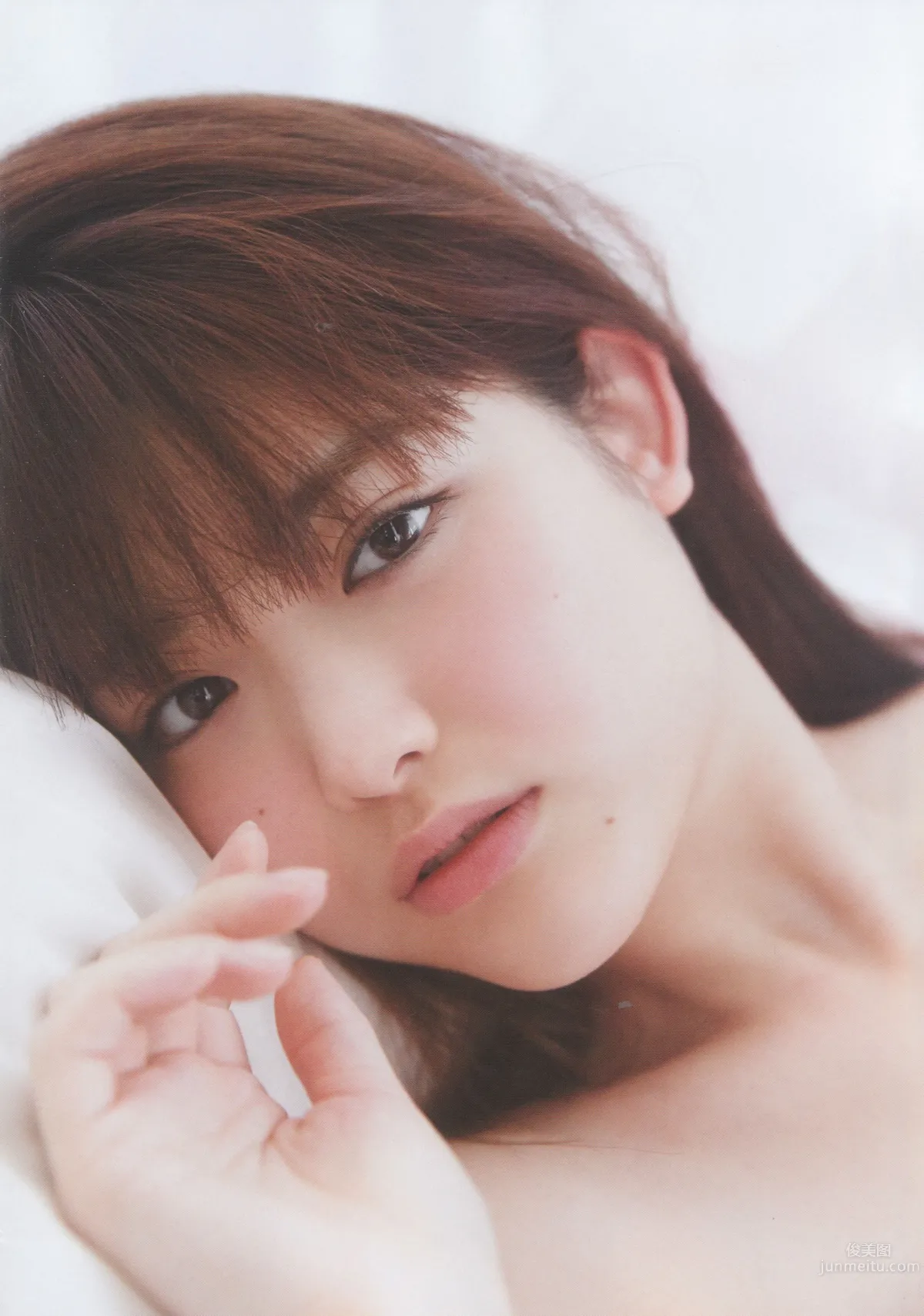 [UTB] 2014.12 vol.224 生田絵梨花 朝長美桜 道重さゆみ 橋本奈々未 乃木坂46 59