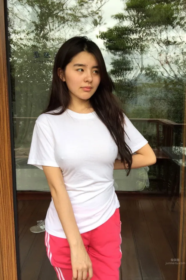 Zhao Weiyi, Figure Like Nami photo 13