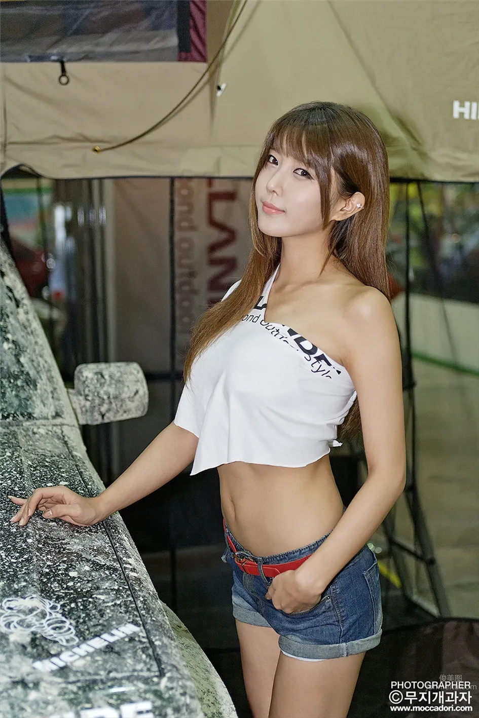 Korean Super Car Model Heo Yun Mi Beautiful Pictures photo 76