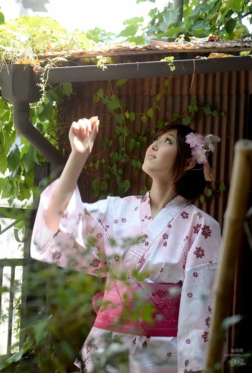 Asahi Mizuno - Kimono Temptation Photos photo 3