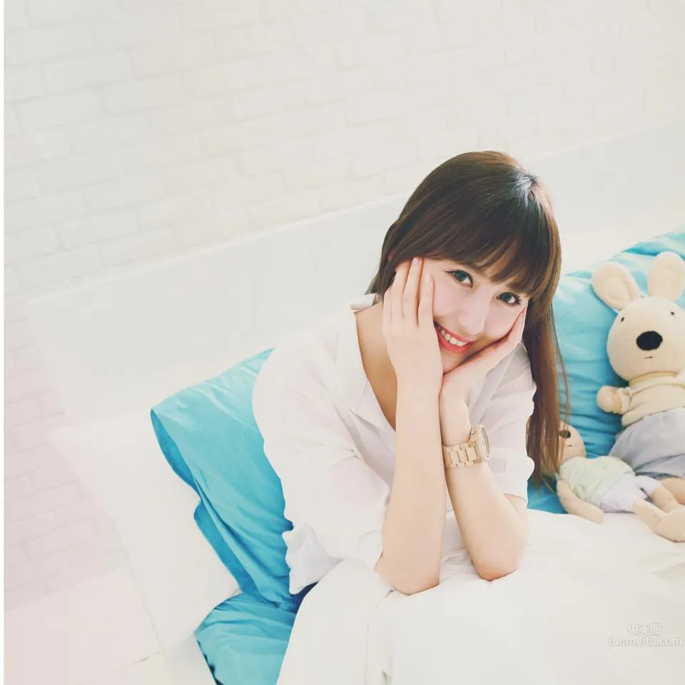 Liang Yi-chan (Zhong Xingcun) - Rough Gem Beauty Private Shoot photo 9