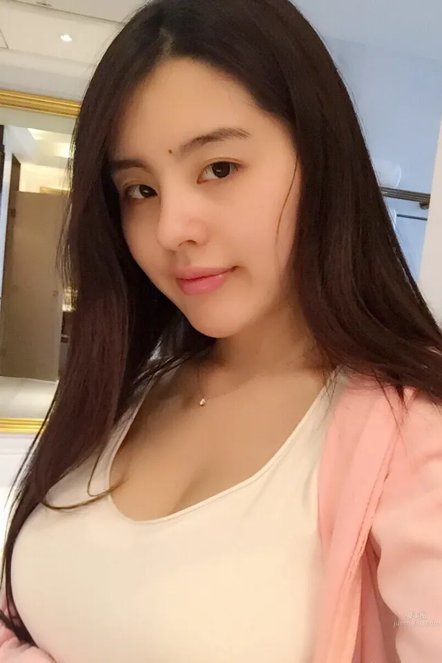 Zhao Weiyi, Figure Like Nami photo 24