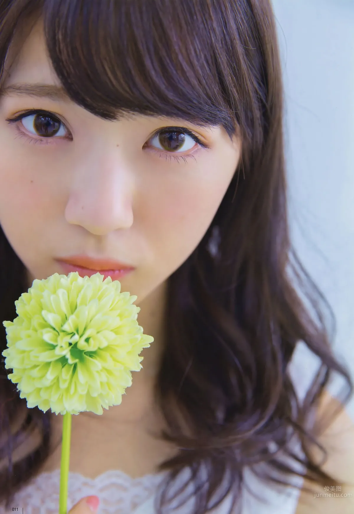 [UTB] 2015.05 西野七瀬 高柳明音 込山榛香 伊藤万理華 鞘師里保 鈴木愛理 岡井千聖 + 别册付録 白石麻衣 中元日芽香 深川麻衣 和田まあやの_2