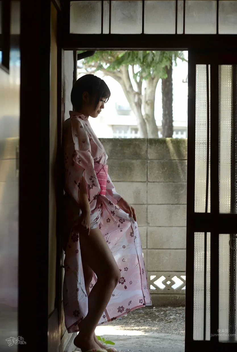 Asahi Mizuno - Kimono Temptation Photos photo 4