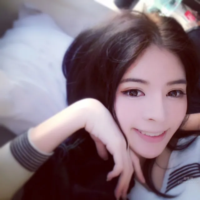 Que Yiying: Ying- S photo 15