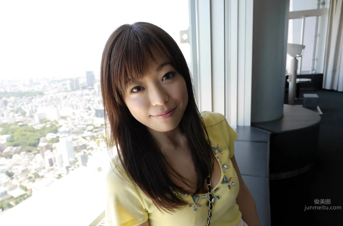 Lingsen Xina (Miho Amano), Eye-Candy Home Photo Pictures photo 4