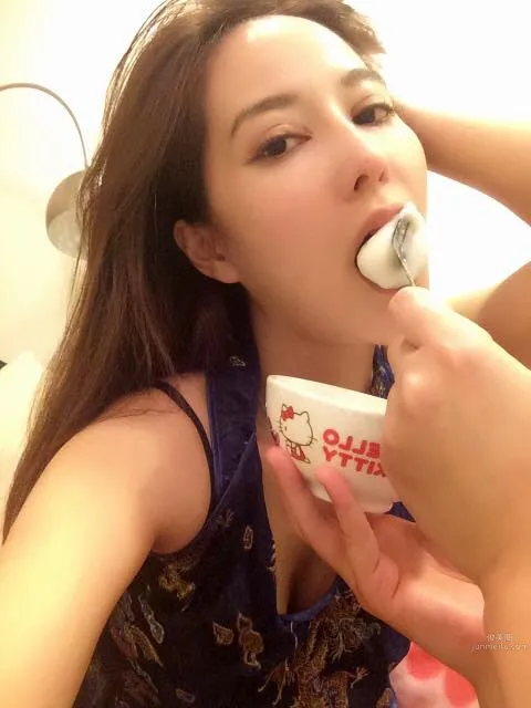 萧彤妤Arria- 最强锁骨女神_19