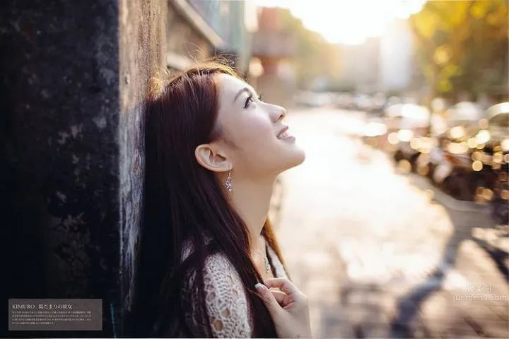 Vivi Yanhua - Sharing Hot and Shy Photos photo 8