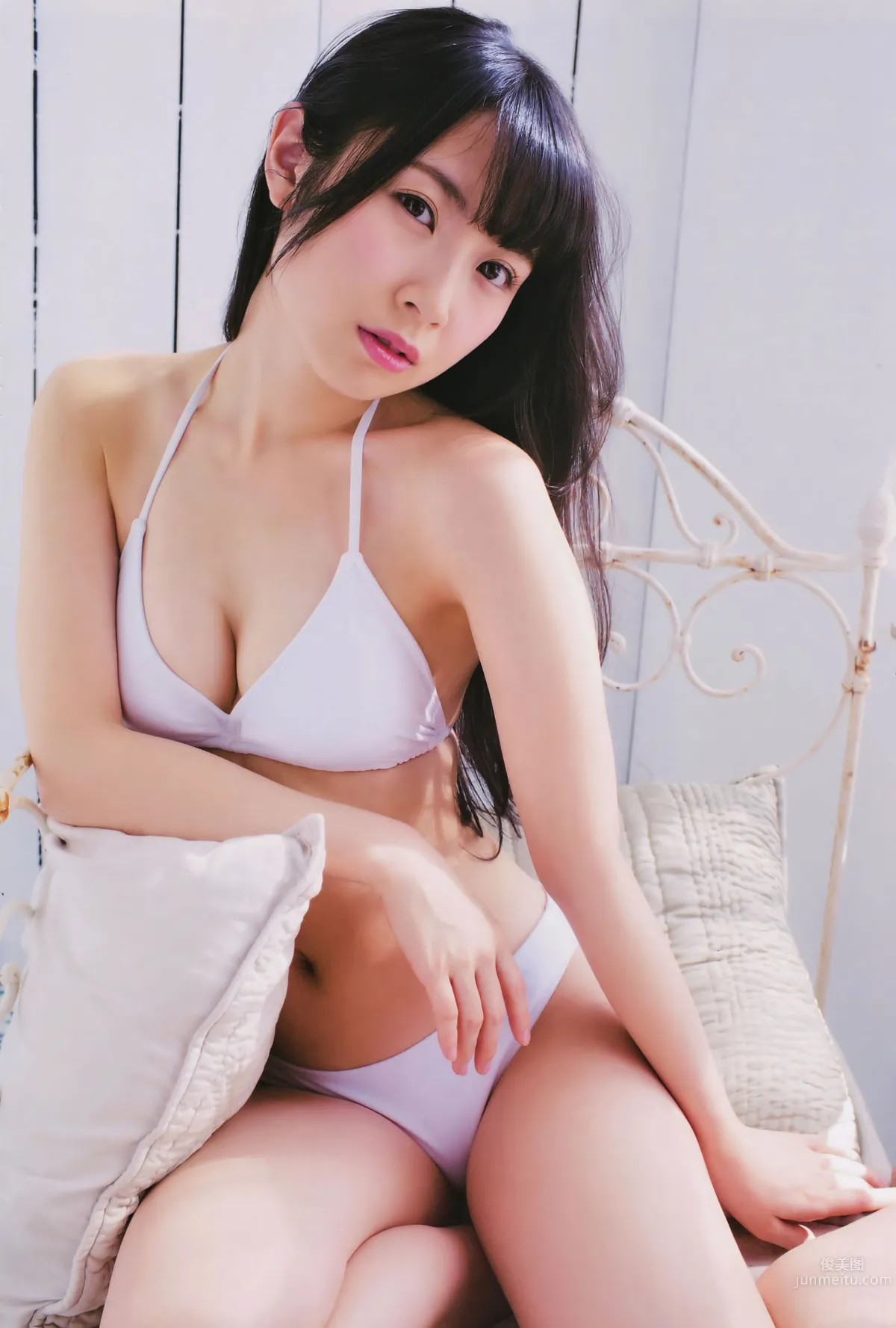 [UTB] 2015.05 西野七瀬 高柳明音 込山榛香 伊藤万理華 鞘師里保 鈴木愛理 岡井千聖 + 别册付録 白石麻衣 中元日芽香 深川麻衣 和田まあやの_16