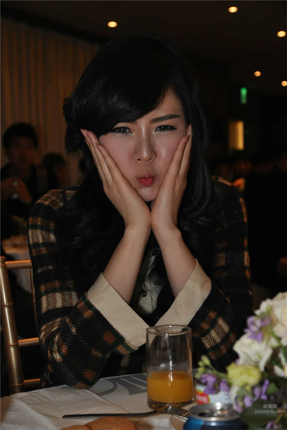 Korea's Top Car Model Hwang Mi Hee Event Banquet Cute Beauty Pictures photo 22