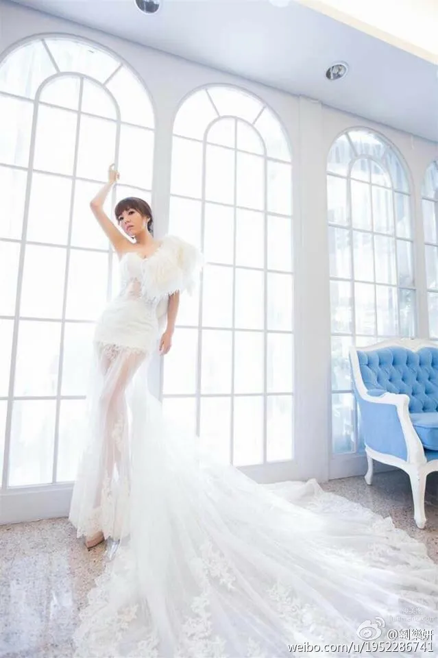 Fanny Liu - Proud of H-Cup Breasts photo 19