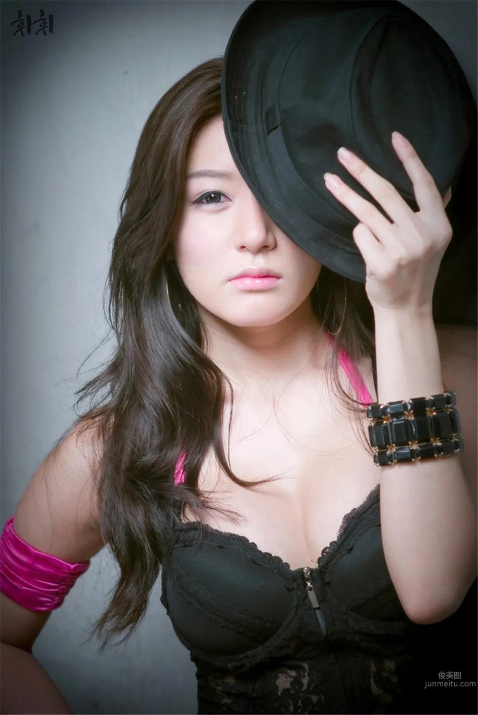 Korean Beauty Car Model Han Ji-eun Photo photo 16