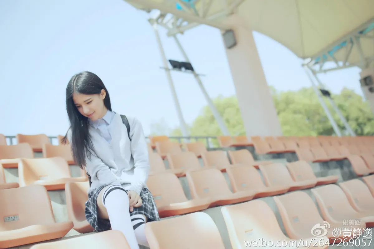 Huang Jingyi, Huazhong University of Science and Technology Goddess Campus Beauty Private Shoot photo 19