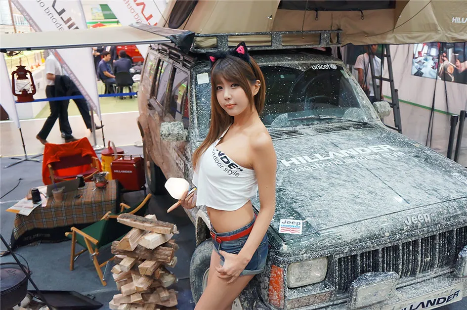 Korean Super Car Model Heo Yun Mi Beautiful Pictures photo 65