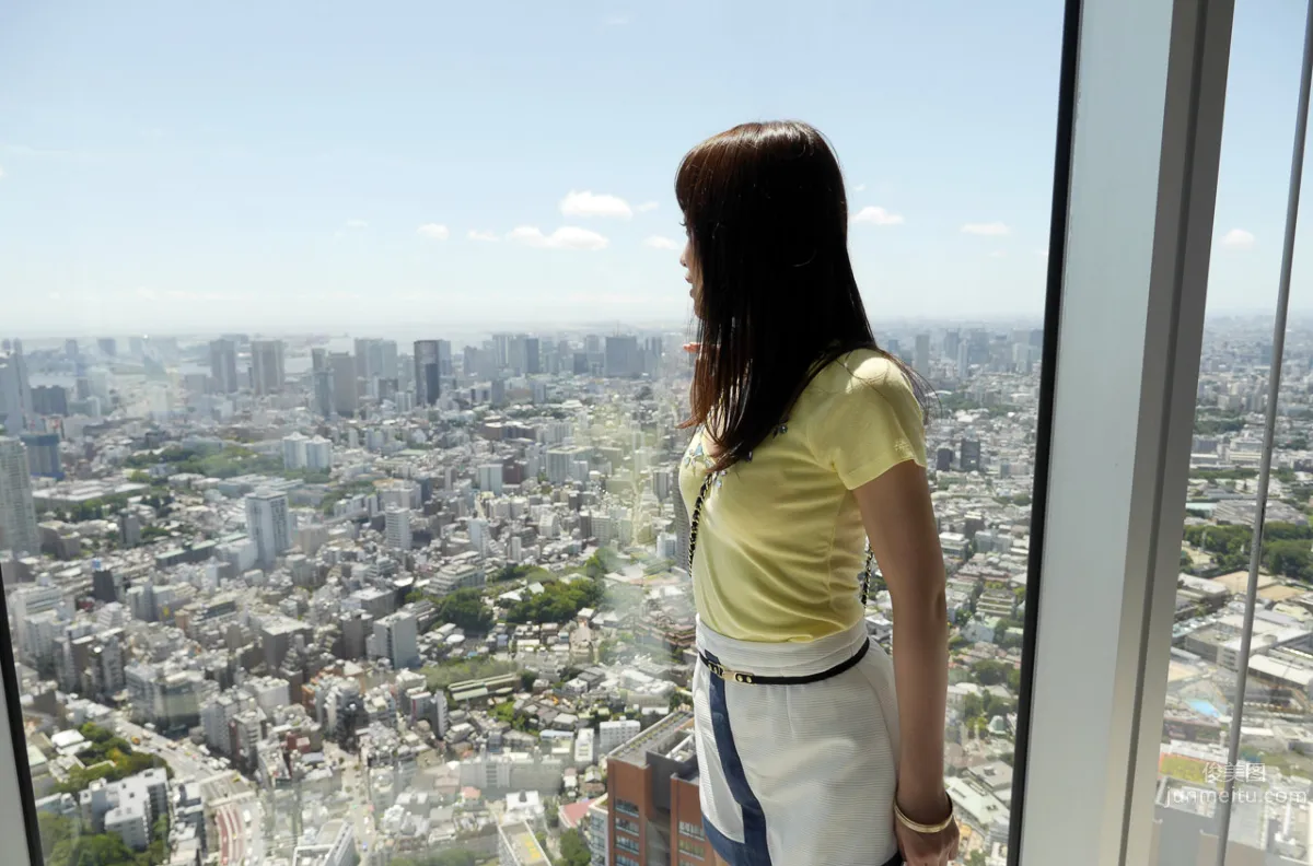 Lingsen Xina (Miho Amano), Eye-Candy Home Photo Pictures photo 2
