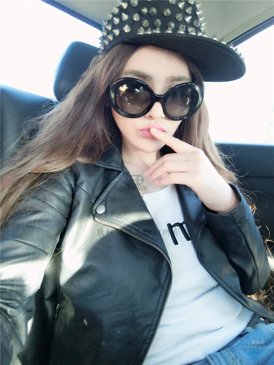 Su Xia Niuniu - Internet Celebrity Weibo Sexy Selfie Photos photo 20