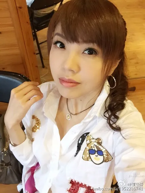 Fanny Liu - Proud of H-Cup Breasts photo 10
