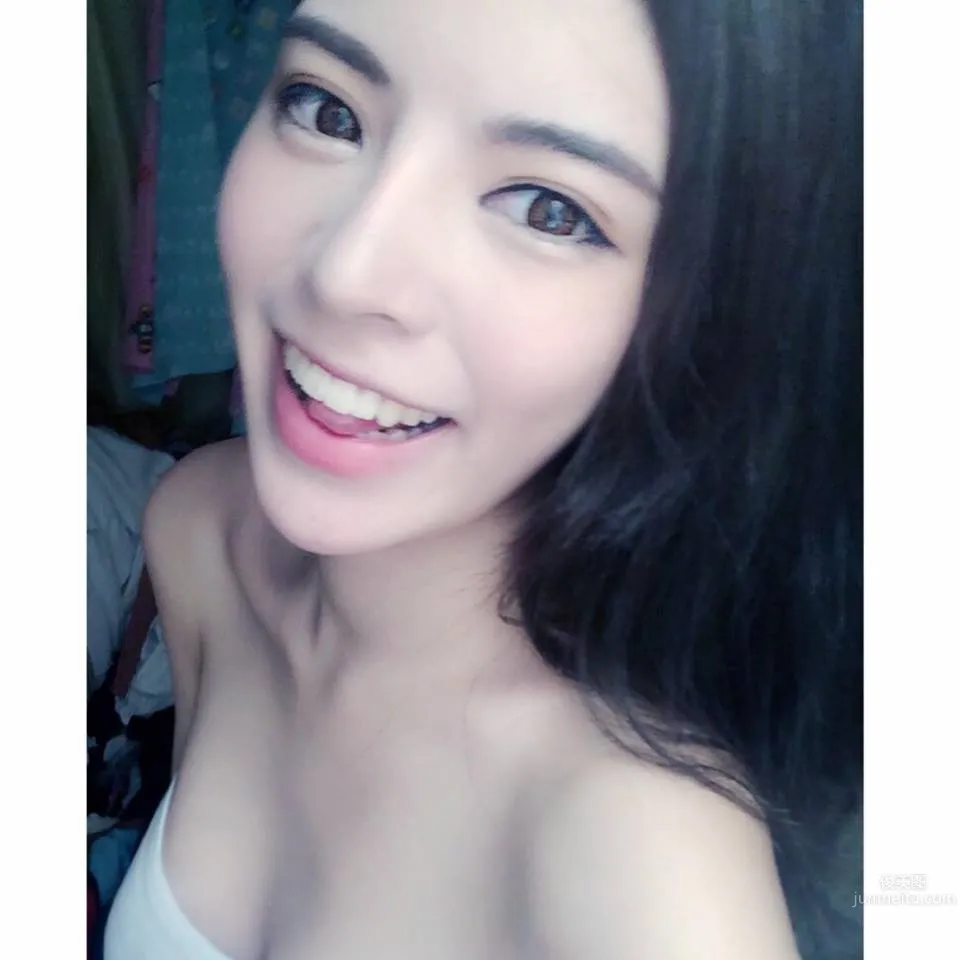 Que Yiying: Ying- S photo 30