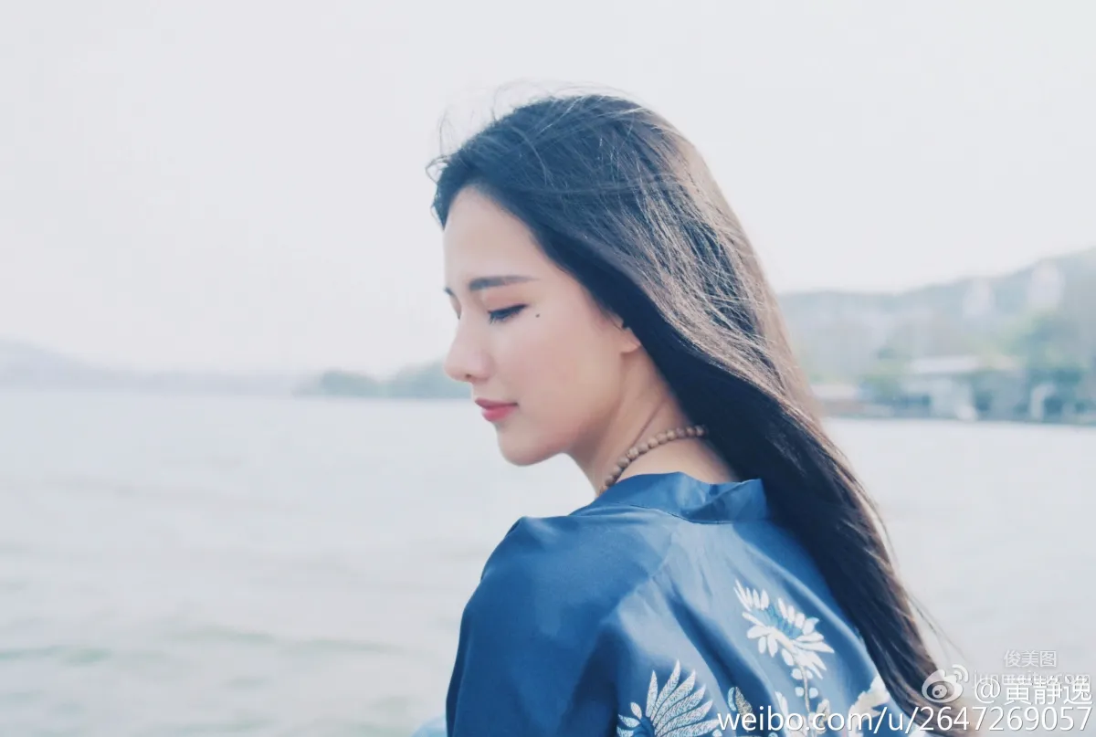 Huang Jingyi, Huazhong University of Science and Technology Goddess Campus Beauty Private Shoot photo 46