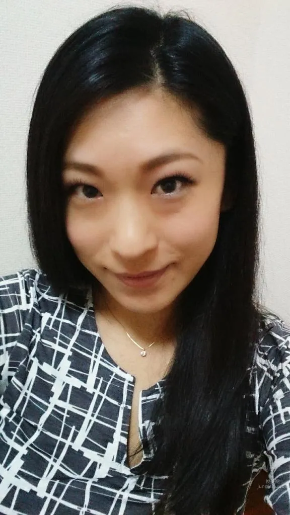 Hitomi Aihara (Aihara Hitomi, Hitomi Rei) - Bare Face Private Shoot photo 3