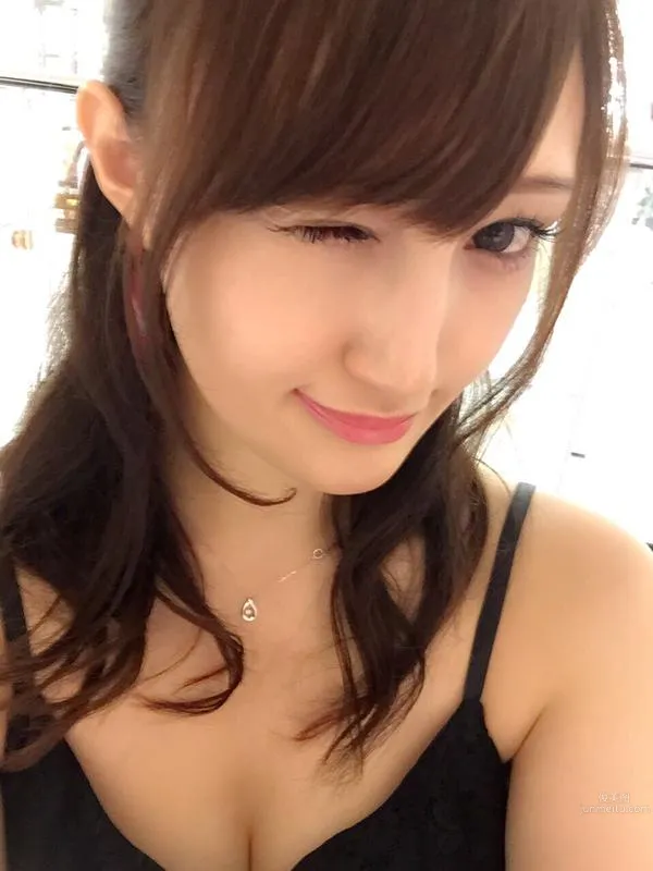 今井美空(中山理莉)- 俏皮美豔私房照 3