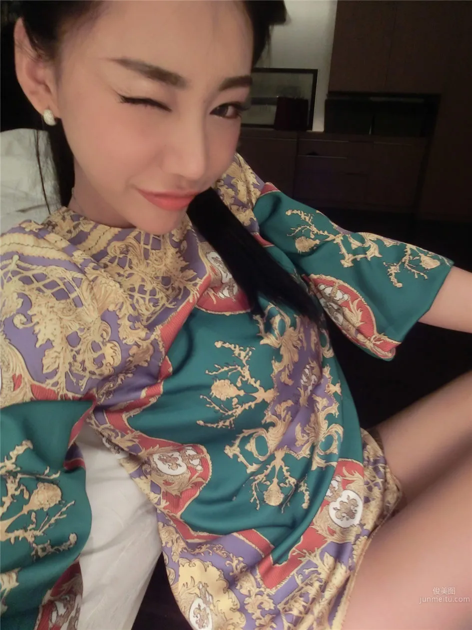 金美辛- 妖媚生活照 32