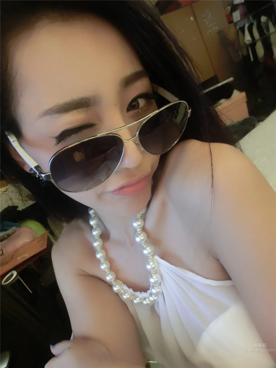 金美辛- 妖媚生活照_8