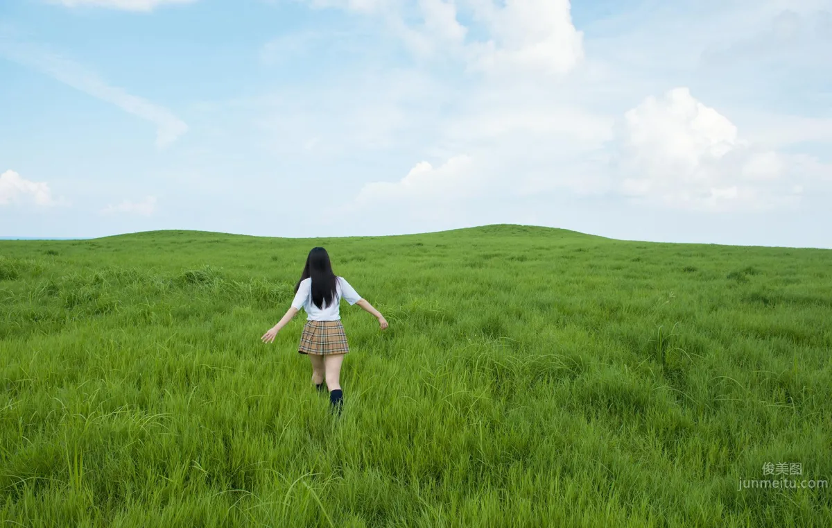Aika Yumeno, Outdoor Photo Collection photo 6