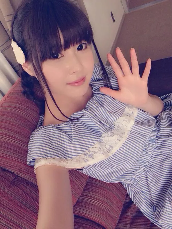 彩城优里菜(彩城ゆりな)- 可爱私房照_0