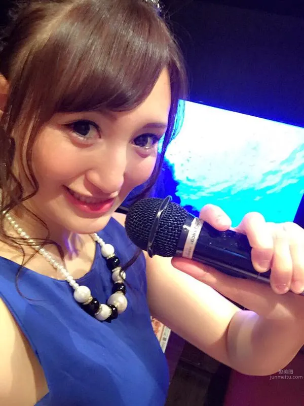 今井美空(中山理莉)- 俏皮美豔私房照 4