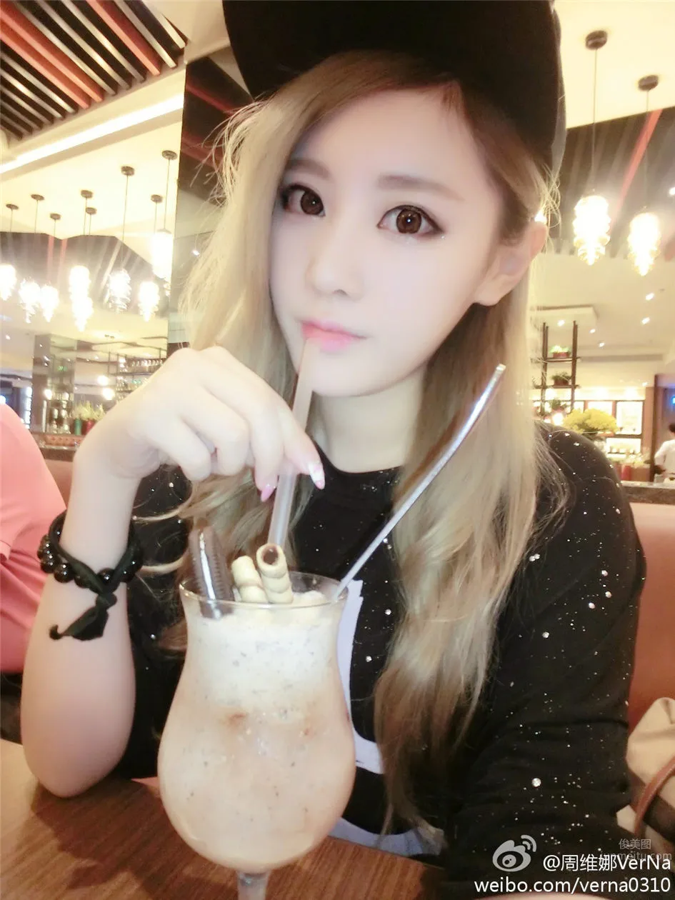 Zhou Weina: VerNa photo 65