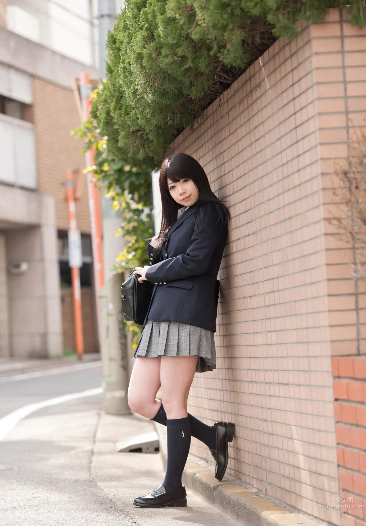 Kui Xia (Natsu Aoi) - Fresh Eye-Catching School Uniform Photo Shoot photo 24