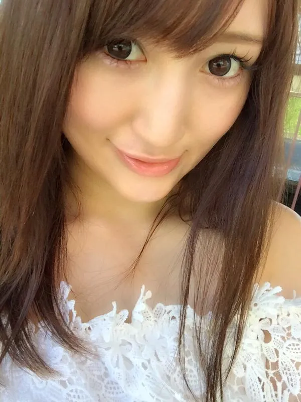 今井美空(中山理莉)- 俏皮美豔私房照 12